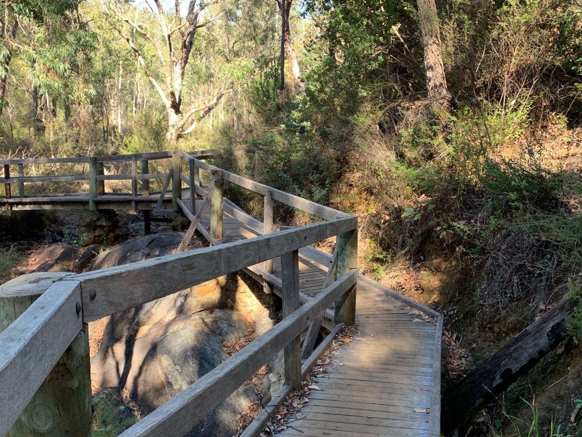 Wooden bridge on Serpentine Falls hike | Scenic bushwalk WA