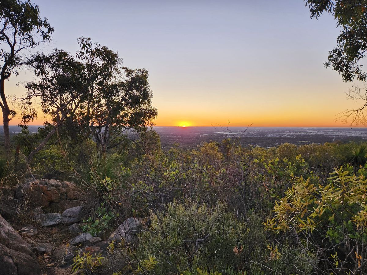 Sunset hike Perth Hills | Best lookout walks near Perth