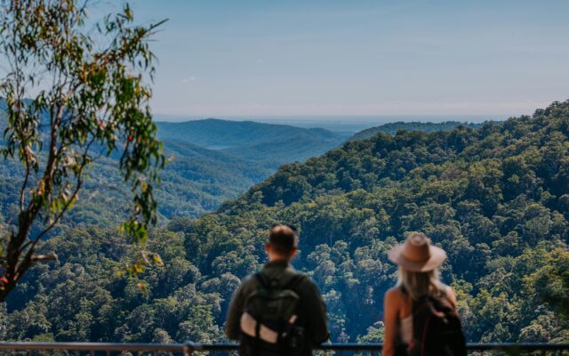 Why Hiking Is Better Than Hinge